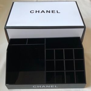 Chanel makeup brush lipsticks cosmetics holder organizer w/ Gift Box